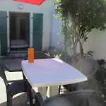 Maison Situee A 300 Metres De La Thalasso De Et Des Plages * Pornic