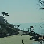 Maison Situee A 300 Metres De La Thalasso De Et Des Plages
