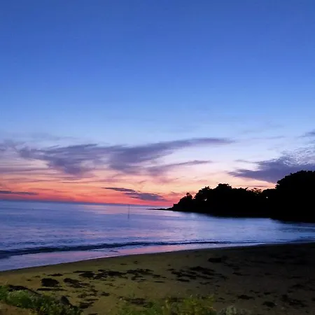 Maison Situee A 300 Metres De La Thalasso De Et Des Plages 펜션 *