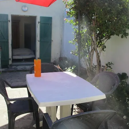 Maison Situee A 300 Metres De La Thalasso De Et Des Plages * Pornic