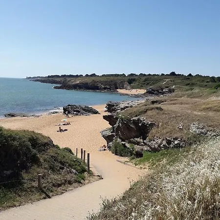 Maison Situee A 300 Metres De La Thalasso De Et Des Plages 펜션